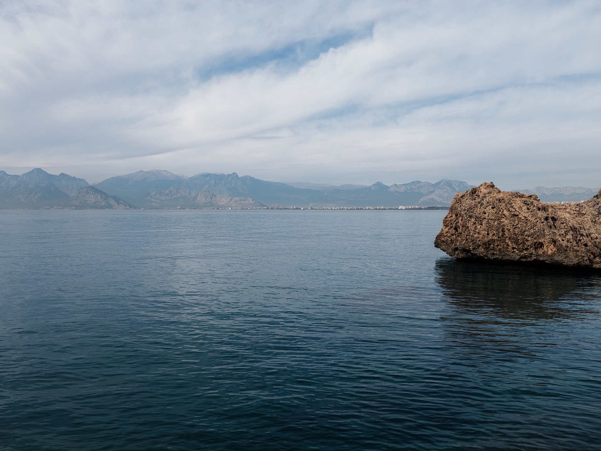 Golang API Design - Illustration depicting a clear and safe API design for Go